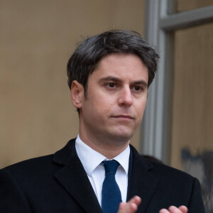 Passation de pouvoirs entre l'ancienne Première ministre et le nouveau Premier ministre Gabriel Attal à l'hôtel de Matignon, à Paris, France, le 9 janvier 2024. © Jacques Witt/Pool/Bestimage 