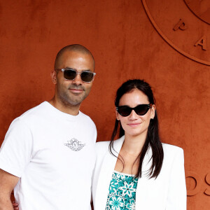 Tony Parker et sa compagne Alizé Lim au village lors des Internationaux de France de tennis de Roland Garros 2023, à Paris, France, le 11 juin 2023. © Jacovides-Moreau/Bestimage