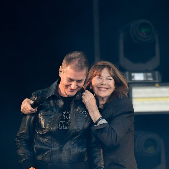 Jane Birkin et Etienne Daho sur la scène du festival des Francofolies 2021 à la Rochelle, le 12 juillet 2021. 