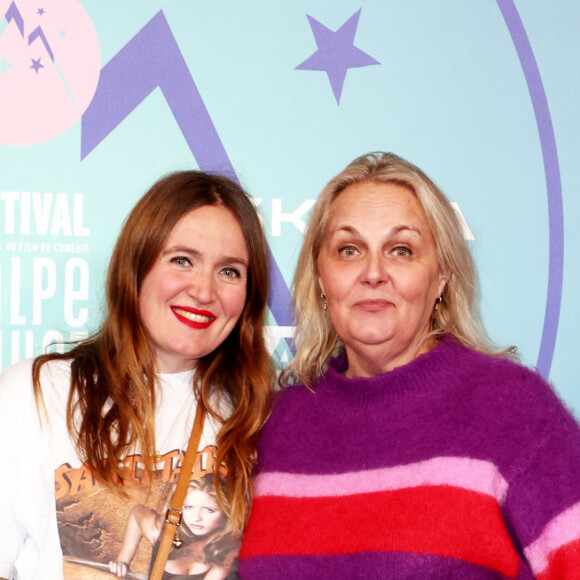 Valérie Damidot et sa fille Roxane - 27ème Festival International du Film de Comédie de l'Alpe d'Huez le 17 janvier 2024. © Dominique Jacovides/Bestimage