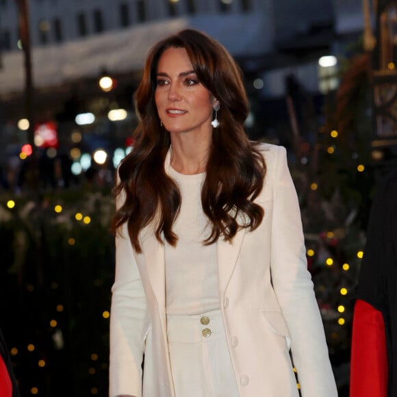 Catherine (Kate) Middleton, princesse de Galles, arrive au traditionnel concert de Noël "Together At Christmas" à l'abbaye de Westminster à Londres, Royaume Uni, le 8 décembre 2023. 