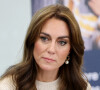 On a enfin des nouvelles de Kate Middleton !
Catherine (Kate) Middleton, princesse de Galles, arrive à l'université de Nottingham dans le cadre de la Journée mondiale de la santé mentale (World Mental Health Day)