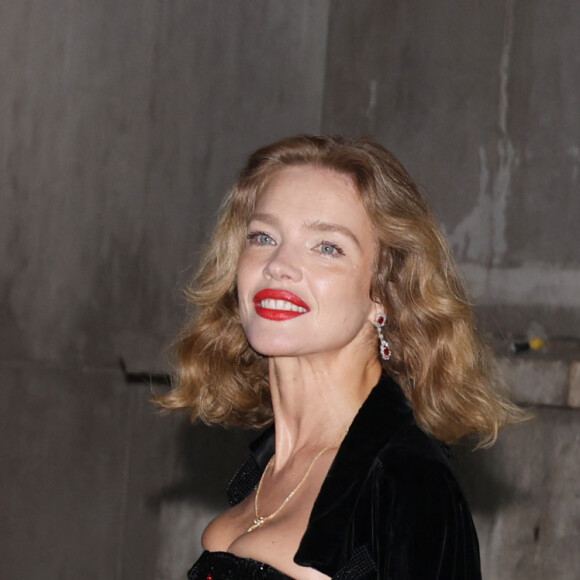 Natalia Vodianova - Arrivées au défilé Giorgio Armani Privé Haute Couture printemps/été 2024 (PFW) au Palais de Tokyo à Paris le 23 janvier 2024. © Denis Guignebourg / Bestimage