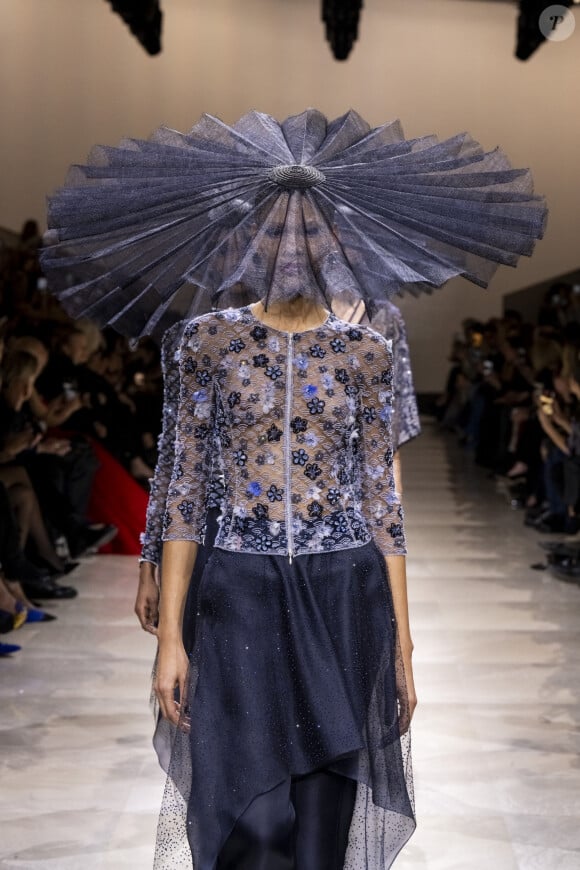 Défilé Giorgio Armani "Collection Haute Couture Printemps/Eté 2024" lors de la Fashion Week de Paris (PFW), le 23 janvier 2024.
