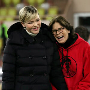 La princesse Charlene de Monaco, la princesse Stéphanie de Monaco - - La famille princière de Monaco lors du match de gala entre les Barbagiuans de Monaco et le FC Cirque au stade Louis II de Monaco le 22 janvier 2024. © Jean-François Ottonello / Nice Matin / Bestimage