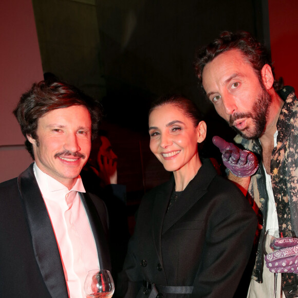 Fabien Vallérian, Clotilde Courau, Princesse de Savoie, et Stephane Ashpool - Dîner de la Mode au bénéfice du Sidaction, au Palais de Tokyo de Paris. Le 25 janvier 2024. © Olivier Borde-Bertrand Rindoff / Bestimage