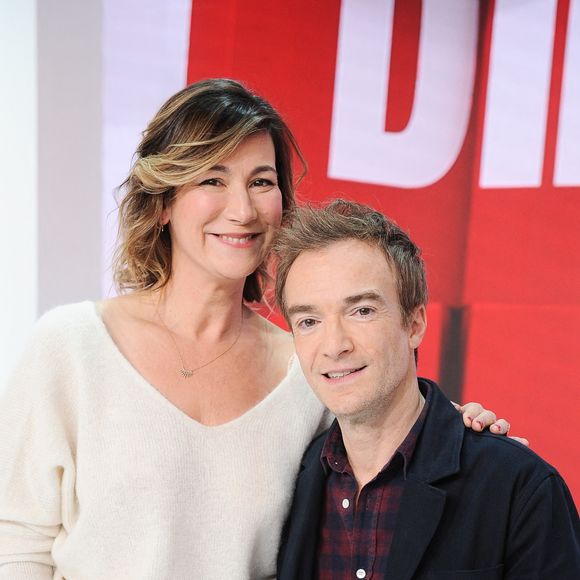 Exclusif - Virginie Hocq et Jonathan Lambert - Enregistrement de l'émission Vivement dimanche en hommage à Claude Brasseur au studio Gabriel, presentée par Michel Drucker . Diffusion sur France 3 le 28/01/2024. © Guillaume Gaffiot/Bestimage