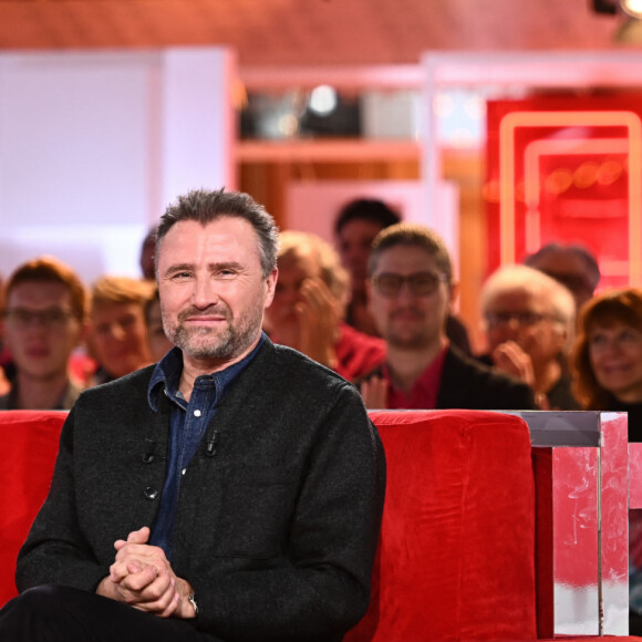 Exclusif - Alexandre Brasseur - Enregistrement de l'émission Vivement dimanche en hommage à Claude Brasseur au studio Gabriel, presentée par Michel Drucker . Diffusion sur France 3 le 28/01/2024. © Guillaume Gaffiot/Bestimage