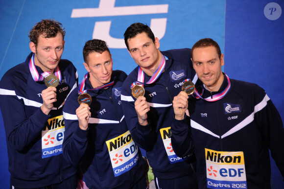 Jeremy Stravius, Amaury Leveaux, Frederick Bousquet et Florent Manaudou relais 4 x 50 m nage libre lors des Championnats d' Europe de Natation a Chartres le 25 Novembre 2012.