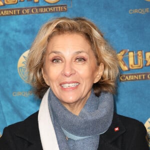 Corinne Touzet - Première du spectacle du Cirque du Soleil "Kurios, Cabinet des curiosités" à Chatou le 21 novembre 2023. © Coadic Guirec/Bestimage