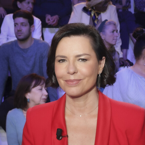 Exclusif - Laurence Saillet sur le plateau de la nouvelle émission de C.Hanouna du week-end "Face à Hanouna" diffusée le 4 février à Paris, France, le 1er février 2024. © Jack Tribeca/Bestimage