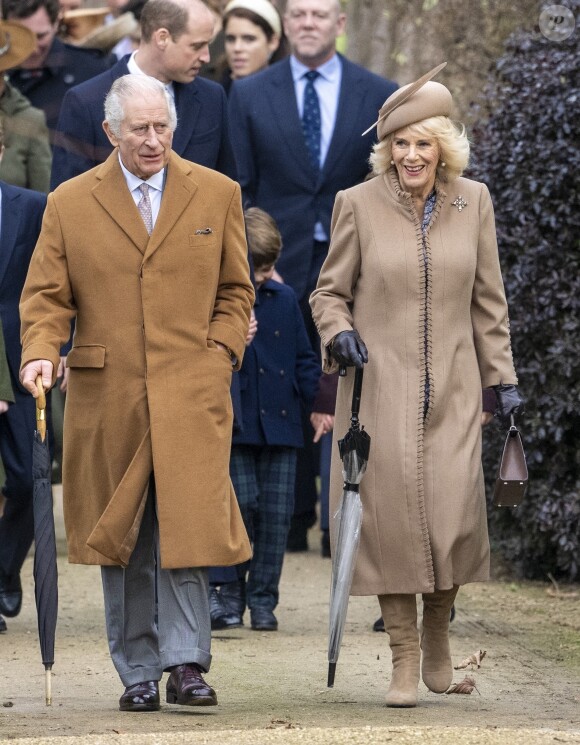 Le roi Charles III d'Angleterre et Camilla Parker Bowles, reine consort d'Angleterre à la messe de Noël à Sandringham le 25 décembre 2023