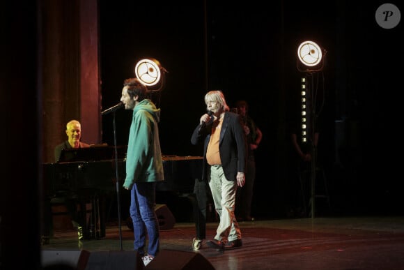 Renaud, Vianney lors de la 10ème nuit de la déprime aux Folies Bergère à Paris le 5 février 2024. © Jack Tribeca / Bestimage