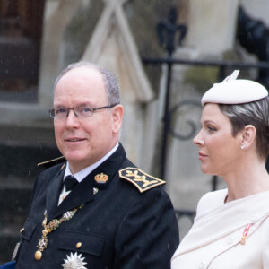 Avalon - Les invités à la cérémonie de couronnement du roi d'Angleterre à l'abbaye de Westminster de Londres Le prince Albert II et la princesse Charlène de Monaco - Les invités arrivent à la cérémonie de couronnement du roi d'Angleterre à l'abbaye de Westminster de Londres, Royaume Uni, le 6 mai 2023. 