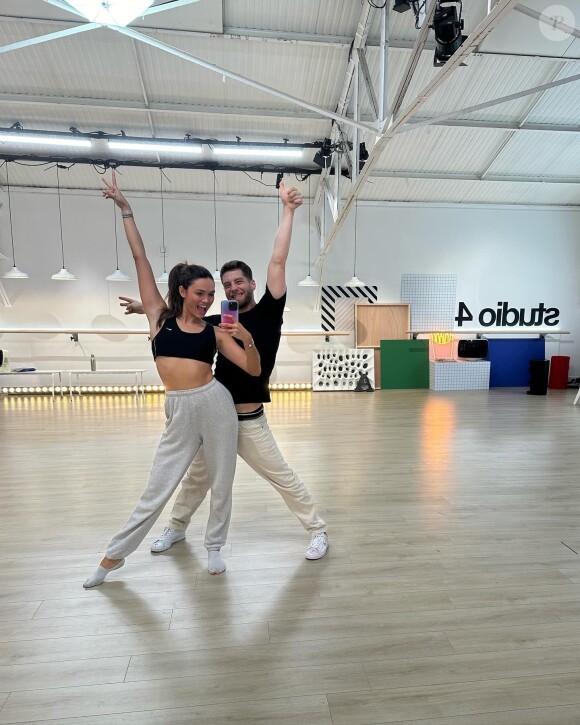 Diane Leyre avec son partenaire de "Danse avec les stars "Yann-Alrick Morteuil
