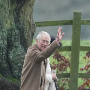 Charles III et la reine Camilla arrivent à la messe de St Mary Magdalene Church à Sandringham, dans le Norfolk. Dimanche 11 février 2024. @ PA Wire/ABACAPRESS.COM