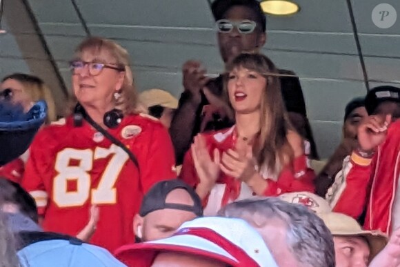 
Taylor Swift suit un match des Kansas City Chiefs.