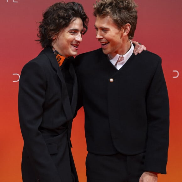 Denis Villeneuve y a retrouvé le public français...
Timothée Chalamet et Austin Butler - Première du film "Dune II" au Grand Rex à Paris, le 12 février 2024. © Coadic Guirec/Olivier Borde/Bestimage