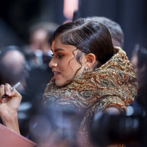 Mais aussi l'équipe du film, dont ses deux têtes d'affiche Timothée Chalamet et la sublime Zendaya.
Zendaya - Première du film "Dune II" au Grand Rex à Paris, le 12 février 2024. © Coadic Guirec/Olivier Borde/Bestimage