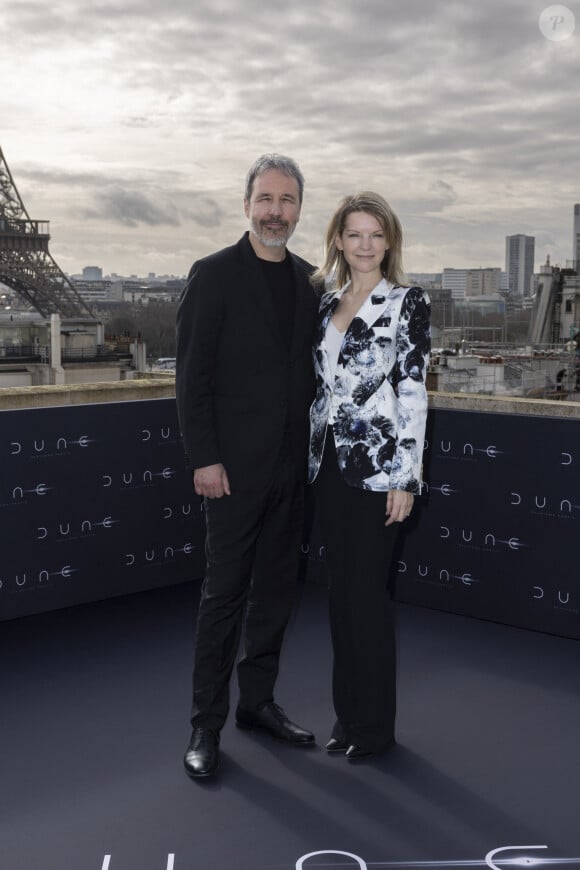 Denis Villeneuve et sa femme Tanya Lapointe - Photocall du film "Dune, deuxième partie" à l'hôtel Shangri-La à Paris, le 12 février 2024. © Olivier Borde/Bestimage