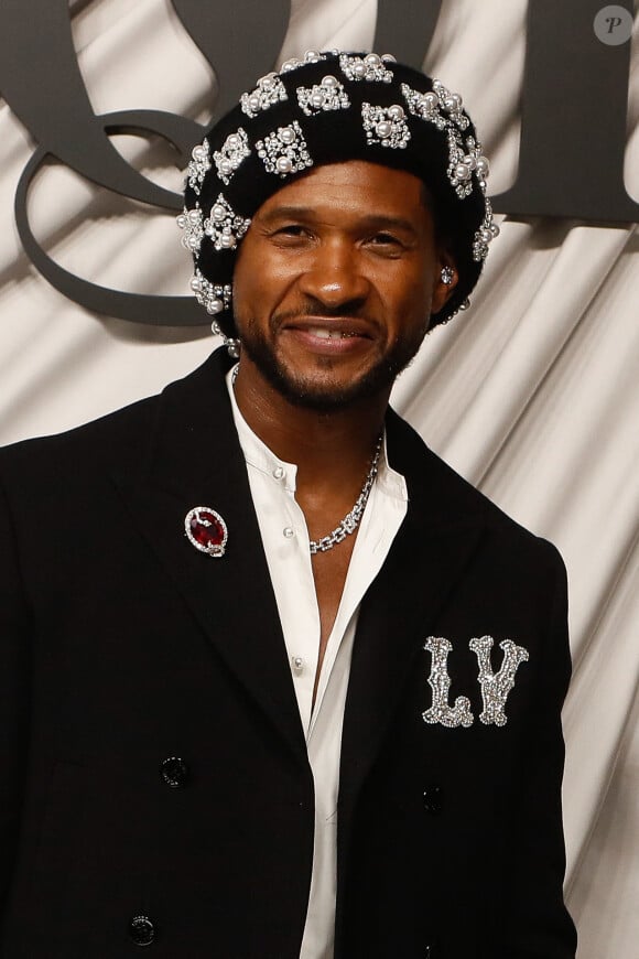 Usher - Photocall du gala BoF500 (Business of Fashion 500) dans le cadre de la fashion week de Paris (PFW) à l'hôtel Shangri-la à Paris, France, le 30 septembre 2023. © Christophe Clovis / Bestimage