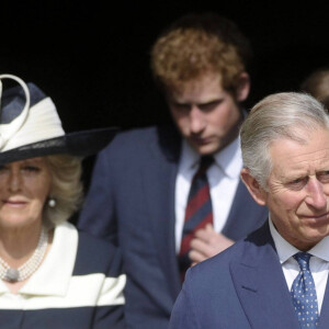 Camilla Parker Bowles, le prince Harry et Charles - Messe en hommage à la reine mère Elizabeth et à la princesse Margaret en la chapelle Saint George au château de Windsor le 30 mars 2012