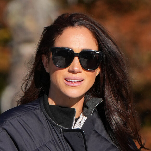 Le prince Harry fait du skeleton sous les yeux de Meghan Markle lors d'une visite au camp d'entrainement des athlètes des Invictus Games 2024 à Whistler en Colombie Britannique le 15 février 2024. 