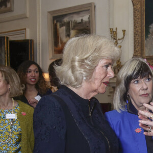 Camilla Parker-Bowles donne une réception à Clarence House pour célébrer le WOW (Women of the World festival) à Londres le 8 mars 2018. 