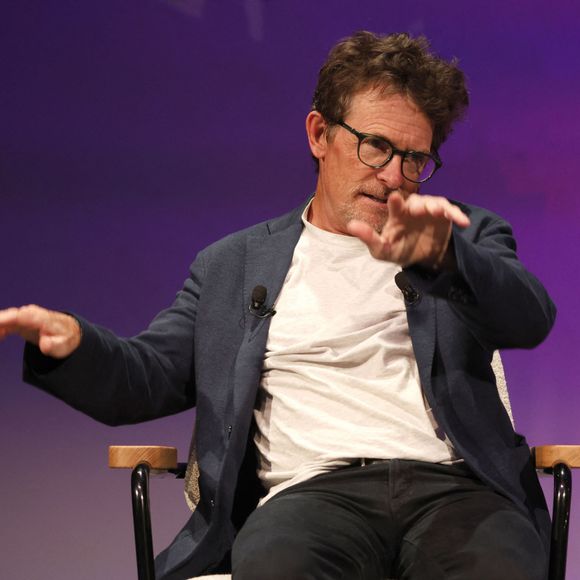 Michael J. Fox participe au salon "Bits & Pretzels HealthTech 2023" à Munich, le 20 juin 2023.