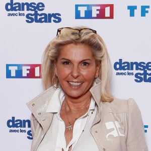 Qu'elle trouve "drôle et top"
Caroline Margeridon - Photocall pour le lancement de la nouvelle saison de l'émission "Danse avec les stars 2024 (DALS)" à la Tour TF1 à Boulogne-Billancourt. Le 25 janvier 2024 © Christophe Clovis / Bestimage 