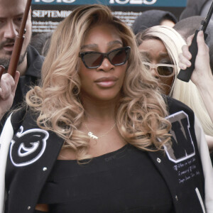 La Fashion Week poursuit sa course folle à Paris.
Serena Williams - Défilé Off-White lors de la Fashion Week de Paris au Carrousel du Louvre. Paris. © Christophe Aubert/Bestimage