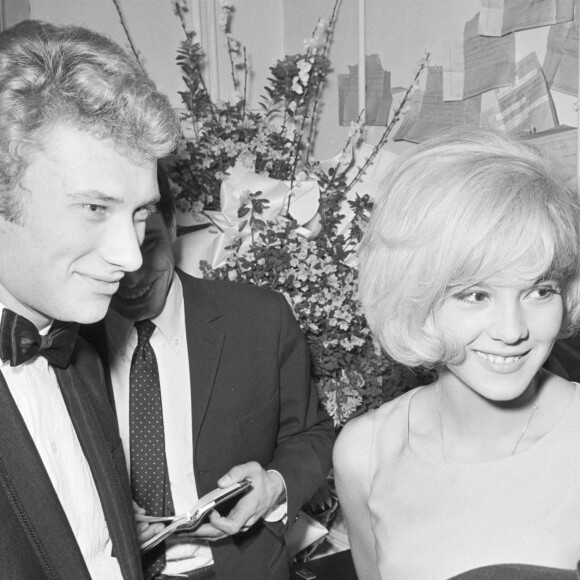 En France, à Paris, lors d'une soirée à l'Olympia, Johnny Hallyday et Sylvie Vartan. Le 17 janvier 1964 © Jean-Claude Colin via Bestimage