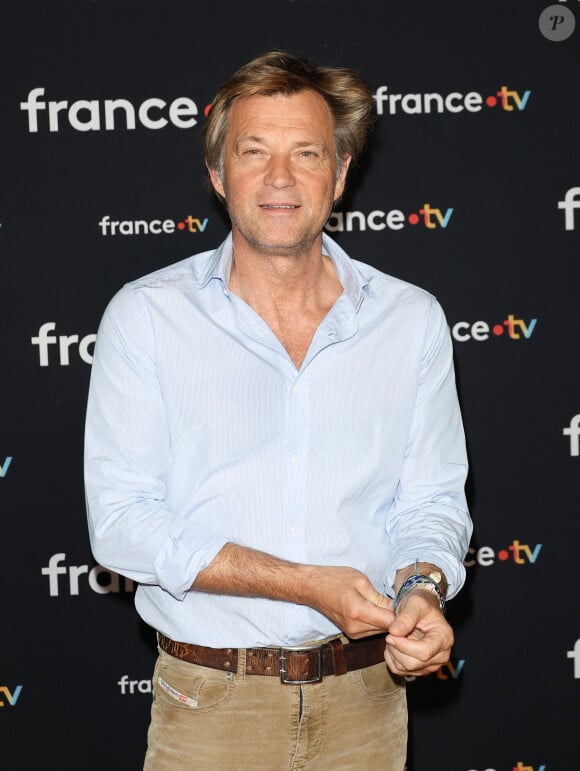 Laurent Delahousse au photocall pour la conférence de presse de rentrée de France TV à la Grande Halle de la Villette à Paris, le 11 juillet 2023. © Coadic Guirec/Bestimage