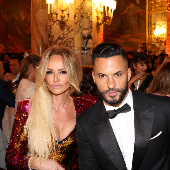 "Ils viendront nous rejoindre sur scène et on fera plusieurs numéros pour divertir le public", a glissé le Britannique, qui ne souhaite pas en dévoiler plus pour garder la surprise.
Adriana Karembeu, Ricky Whittle - Dîner de gala Top Model International la veille de la grande finale de la 20ème édition du concours de mannequinat à Monaco le 8 mars 2024.