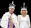 Un homme a tenté de forcer les grilles de Buckingham Palace selon The Sun en fonçant à pleine vitesse avec son véhicule.
La famille royale britannique salue la foule sur le balcon du palais de Buckingham lors de la cérémonie de couronnement du roi d'Angleterre à Londres Le roi Charles III d'Angleterre et Camilla Parker Bowles, reine consort d'Angleterre, - La famille royale britannique salue la foule sur le balcon du palais de Buckingham lors de la cérémonie de couronnement du roi d'Angleterre à Londres