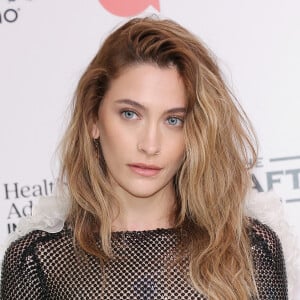 Paris Jackson s'est elle aussi faite remarquer lors de cette même soirée
Paris Jackson - Photocall de la soirée annuelle de la Elton John AIDS Foundation à West Hollywood le 10 mars 2024. 