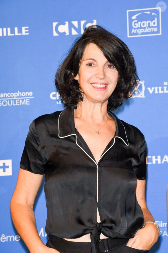 Zabou Breitman arrive au dîner au Domaine de Veuze lors de la 12ème édition du festival du Film Francophone d'Angoulême, France, le 24 août 2019. © Coadic Guirec/Bestimage 