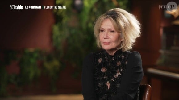 Clémentine Célarié est un visage emblématique de la comédie française depuis de nombreuses années
Clémentine Célarié a failli craquer devant les caméras de TF1 lors de son interview pour l'émission 50' inside.