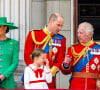Tout comme le roi Charles et Camilla, qui vont essayer de calmer les polémiques. 
Le prince George, le prince Louis, la princesse Charlotte, Kate Catherine Middleton, princesse de Galles, le prince William de Galles, le roi Charles III, la reine consort Camilla Parker Bowles - La famille royale d'Angleterre sur le balcon du palais de Buckingham lors du défilé "Trooping the Colour" à Londres. Le 17 juin 2023