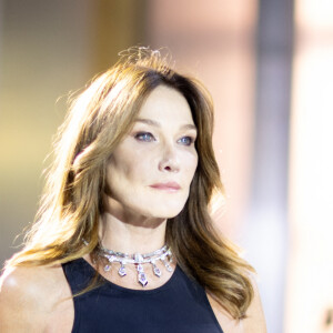 Carla Bruni - Défilé Messika Haute Joaillerie 2023 au Pavillon Cambon à Paris le 28 septembre 2023. Agence / Bestimage 