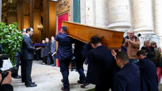 Adieux à Frédéric Mitterrand : pourquoi l'église Saint-Thomas d'Aquin à Paris était-elle un "choix idéal" pour la cérémonie ?