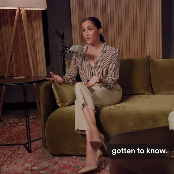 Meghan Markle, duchesse de Sussex, enregistre des podcasts pour Spotify. Mais depuis le 15 juin 20023, Spotify a annoncé mettre fin au contrat passé avec le prince Harry et Meghan Markle. 