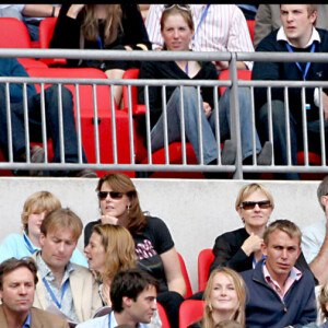 CHELSY DAVY ET LE PRINCE HARRY, LE PRINCE WILLIAM ET TOUT A DROITE EN HAUT KATE MIDDLETON - CONCERT FOR DIANA AU STADE WEMBLEY A LONDRES  1st July 2007 Concert for Diana, Wembley Stadium, London. The concert held on what would have been the late Princess Diana's 46th birthday was organised by her sons to celebrate her life. Prince Harry, girfriend Chelsy Davy and Prince William in the Royal Box.