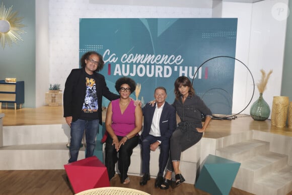 Exclusif - Laurent Karila, Amina Yamgnane, Marc Geiger, Faustine Bollaert - - La nouvelle saison de l'émission "ça commence aujourd'hui" sur France 2. Paris le 1er septembre 2023. © Jack Tribeca / Bestimage