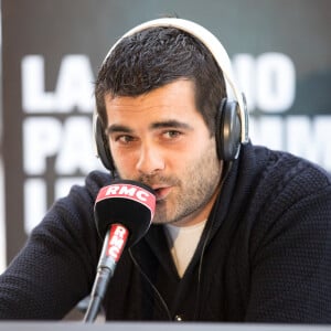 Matthieu Lartot lors des 10 ans de l'émission de RMC "Super Moscato Show" en direct depuis la péniche Jean Bruel à Paris, le 16 novembre 2017. © Cyril Moreau/Bestimage