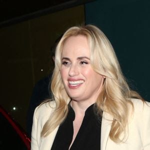Rebel Wilson a fait un retour aux yeux du public lors d'un événement de signature de livre.