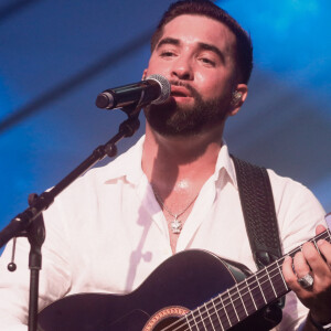 La conférence se poursuit actuellement.
Exclusif - Kendji Girac - Célébration des 10 ans du centre commercial Beaugrenelle à Paris, France. Le 12 octobre 2023. © Christophe Clovis / Bestimage