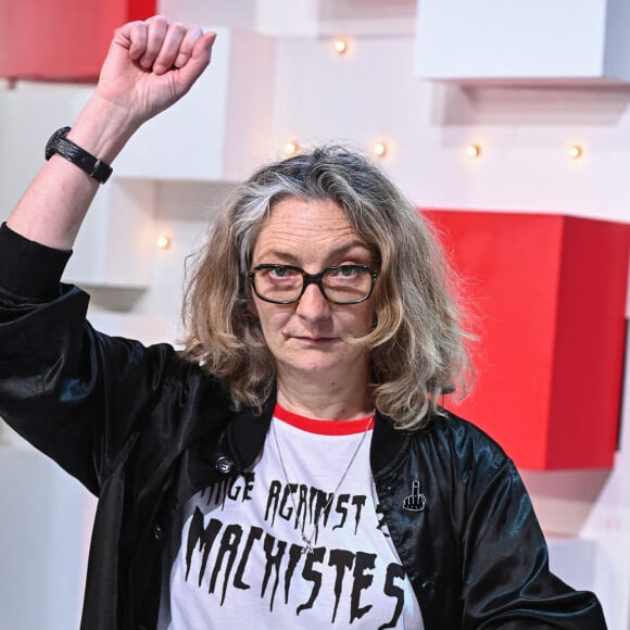 Exclusif - Corinne Masiero - Enregistrement de l'émission "Vivement dimanche" au studio Gabriel à Paris, le 17 avril 2024, présentée par M.Drucker, et diffusée le 28 avril 2024 sur France 3. © Guillaume Gaffiot / Bestimage