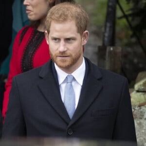 Ce n'est un secret pour personne, le prince Harry ne s'entend plus vraiment avec l'ensemble de la Firme. 
Le prince Harry, duc de Sussex, Meghan Markle, duchesse de Sussex - La famille royale assiste à la messe de Noël à Sandringham.