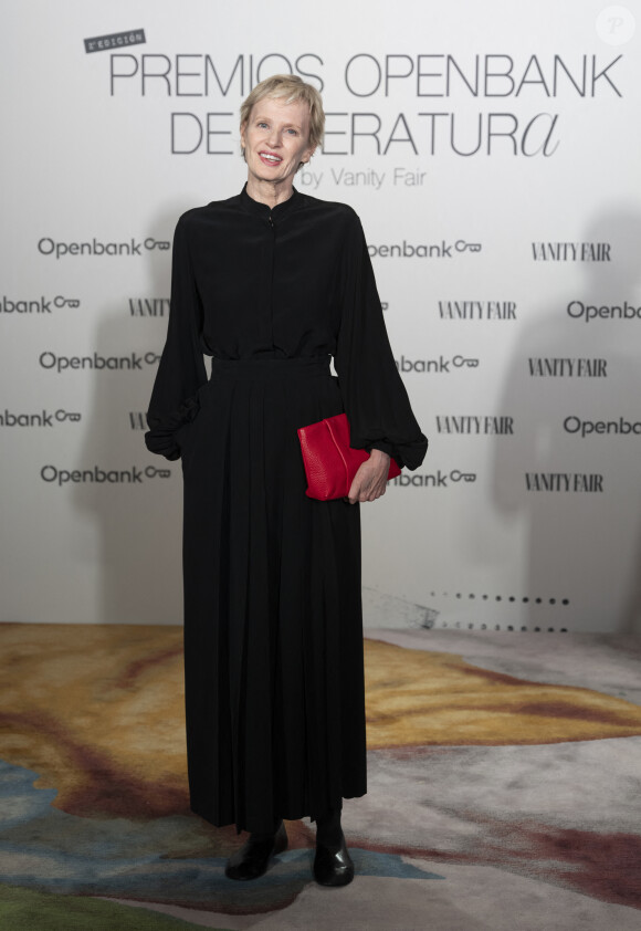 L'écrivaine américaine Siri Hustvedt (femme de Paul Auster) reçoit le prix Openbank Literature Award 2024 décerné par Vanity Fair à l'hôtel Mandarin Oriental Ritz à Madrid le 12 mars 2024.